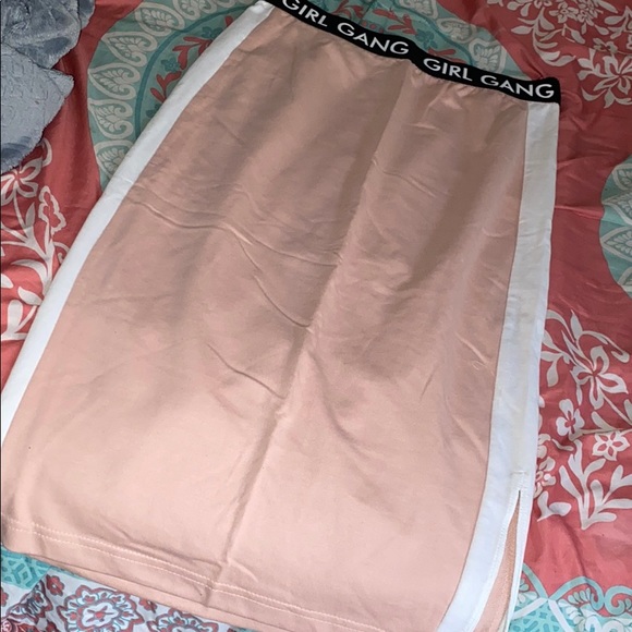 girl gang Pink & White long skirt - Picture 1 of 1